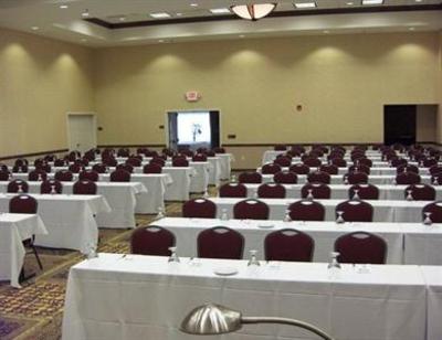 фото отеля Holiday Inn Conference Center Marshfield