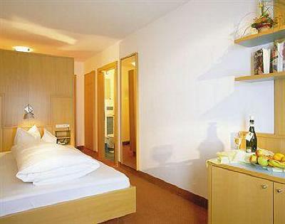 фото отеля Vier Jahreszeiten Hotel Sankt Leonhard in Pitztal
