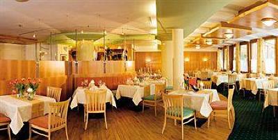 фото отеля Vier Jahreszeiten Hotel Sankt Leonhard in Pitztal