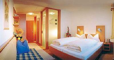 фото отеля Vier Jahreszeiten Hotel Sankt Leonhard in Pitztal