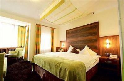 фото отеля Vier Jahreszeiten Hotel Sankt Leonhard in Pitztal