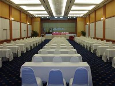 фото отеля Chainat Thani Hotel