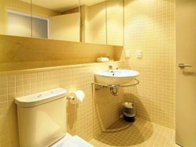 фото отеля Oaks Plaza Pier Apartment Hotel