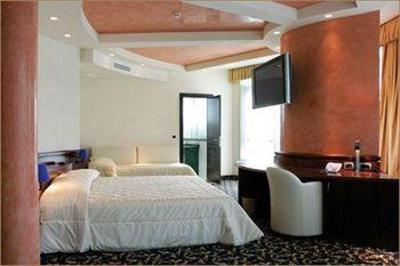 фото отеля Dado Hotel International