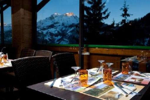 фото отеля Hotel Club Du Soleil Les Bergers Uvernet-Fours