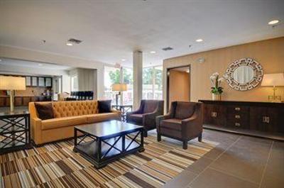 фото отеля Red Lion Inn Sacramento Rancho Cordova