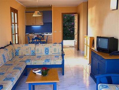 фото отеля Club Santa Ponsa Hotel Apartments Calvia