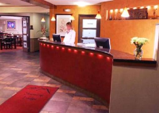 фото отеля BEST WESTERN Plus Snowcap Lodge