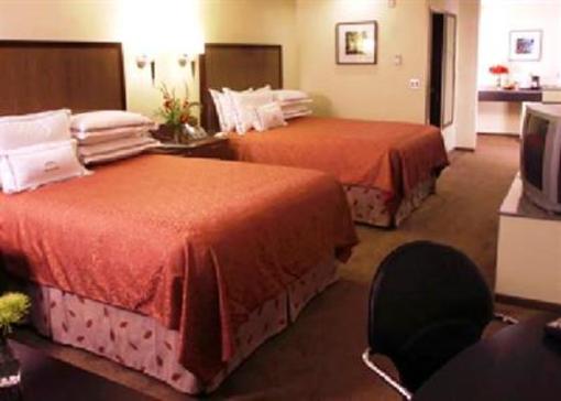 фото отеля BEST WESTERN Plus Snowcap Lodge