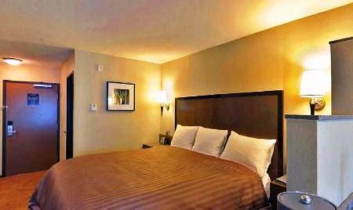 фото отеля BEST WESTERN Plus Snowcap Lodge