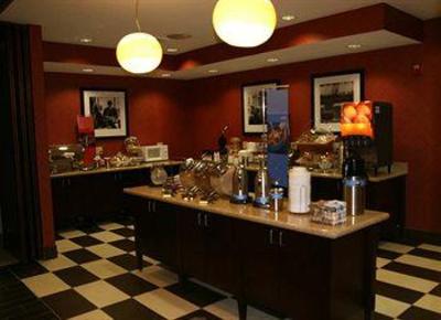фото отеля Hampton Inn & Suites Conroe - I-45 North