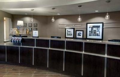 фото отеля Hampton Inn & Suites Downtown Milwaukee Hotel