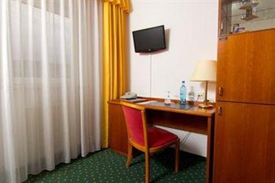 фото отеля Hotel Engelhorn