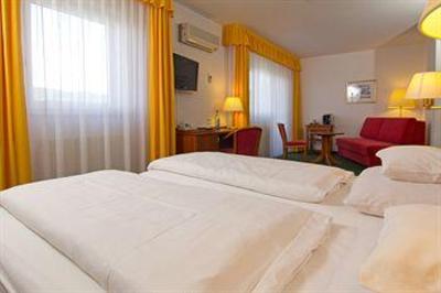 фото отеля Hotel Engelhorn