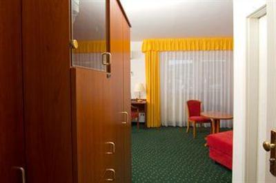 фото отеля Hotel Engelhorn