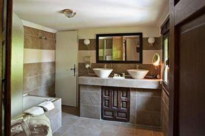 фото отеля Le Mas D'Entremont Hotel Aix-en-Provence