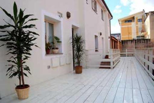 фото отеля B&B La Terrazza Olbia