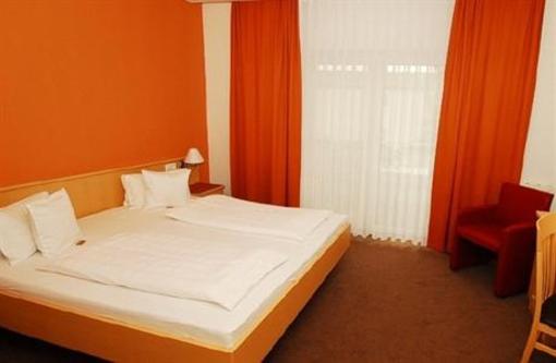 фото отеля Schmidt Pension