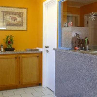 фото отеля Economy Inn Ashdown