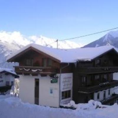 фото отеля Hotel Alpenstern Finkenberg