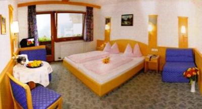 фото отеля Hotel Alpenstern Finkenberg