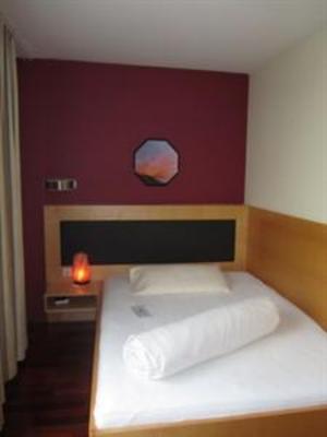 фото отеля Valerian - Das Business Hotel