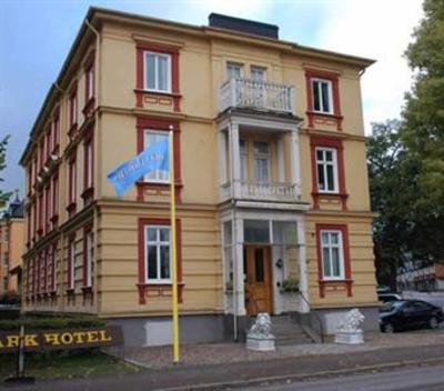 фото отеля Park Hotel Linkoping Fawlty Towers