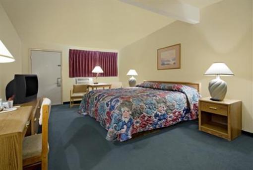 фото отеля Americas Best Value Inn Powell