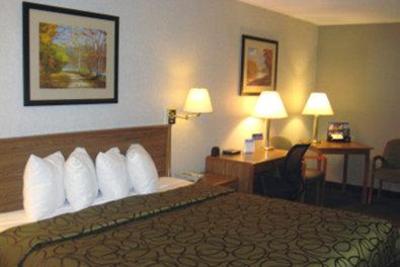фото отеля Best Western Tully Inn