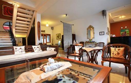 фото отеля Mawar Asri Villa Kaliurang Yogyakarta