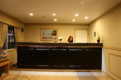 фото отеля Heritage Inn Hope (Canada)