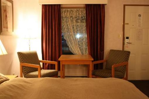 фото отеля Heritage Inn Hope (Canada)