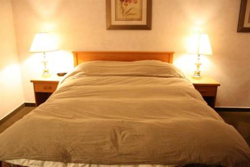 фото отеля Heritage Inn Hope (Canada)