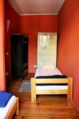 фото отеля By The Way Hostel