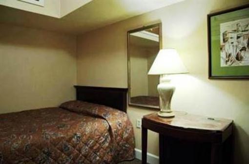 фото отеля AAE European Hostel San Francisco