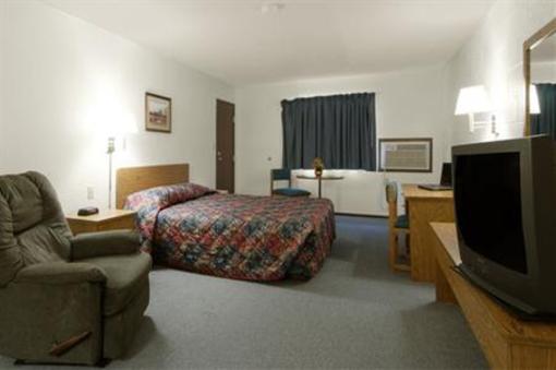 фото отеля Americas Best Value Inn Great Bend