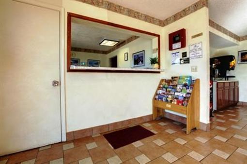 фото отеля Americas Best Value Inn Cameron