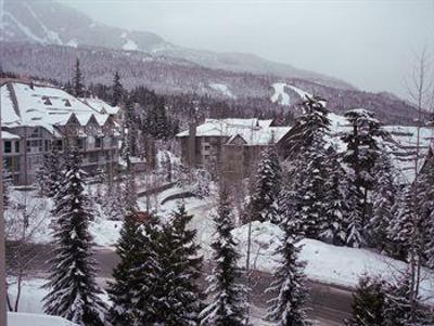 фото отеля The Marquise Lodge Whistler