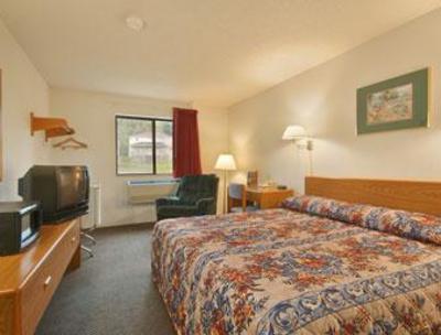 фото отеля Super 8 Auburn / Finger Lakes
