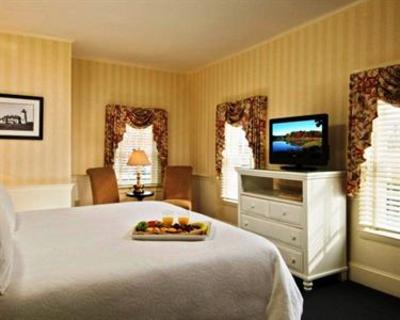 фото отеля The Chatham Wayside Inn