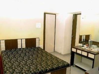 фото отеля Neeranand Regency
