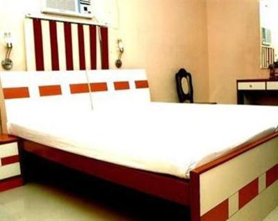 фото отеля Neeranand Regency