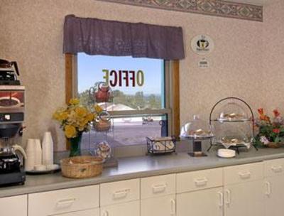 фото отеля Super 8 North East/Erie