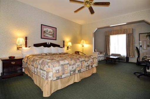 фото отеля Mockingbird Inn & Suites