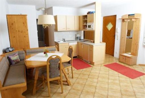 фото отеля Seefels Appartements