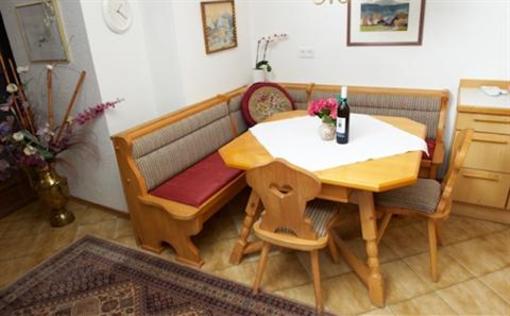 фото отеля Seefels Appartements