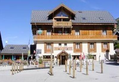фото отеля Hotel Les Melezes Valloire