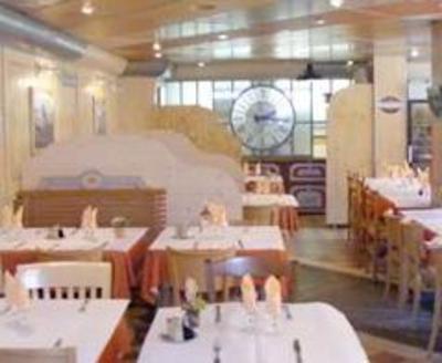 фото отеля Hotel Les Melezes Valloire