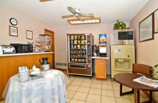 фото отеля Americas Best Value Inn Grain Valley