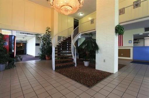 фото отеля Americas Best Value Inn Newton (Iowa)